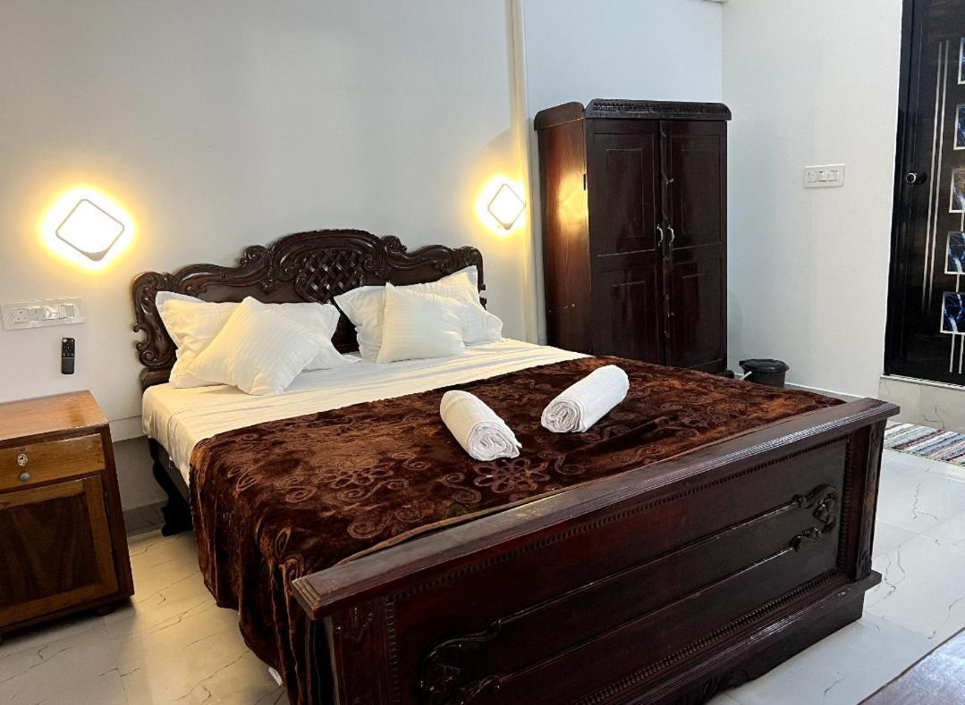 Marari Blue Whale Beach House Alappuzha Екстер'єр фото