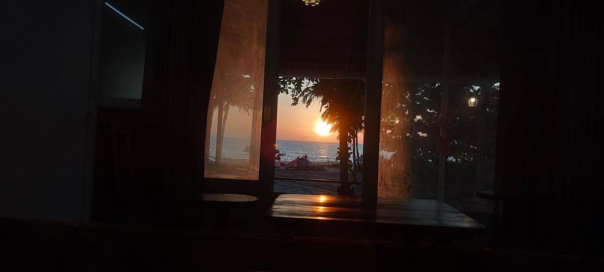 Marari Blue Whale Beach House Alappuzha Екстер'єр фото