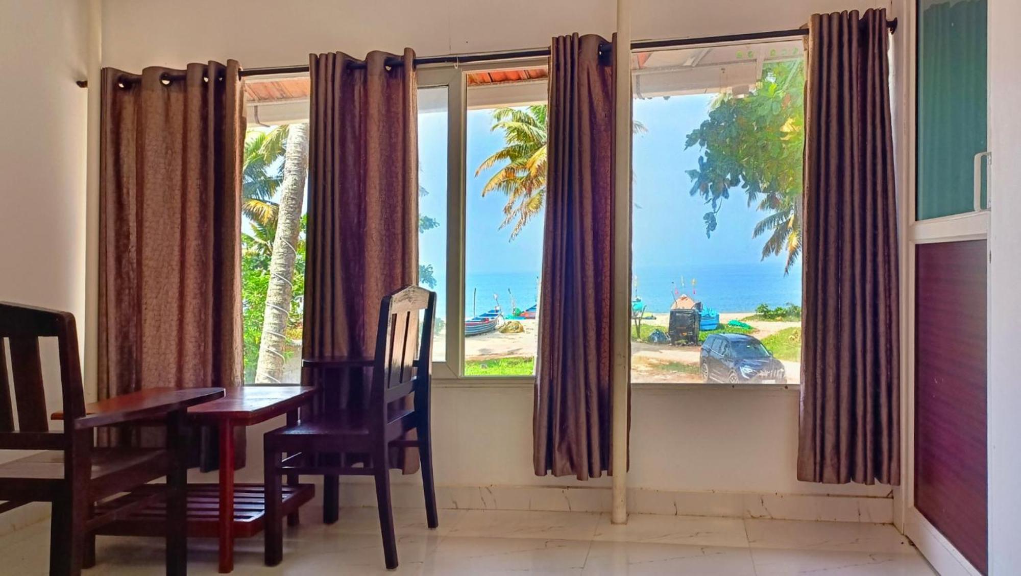 Marari Blue Whale Beach House Alappuzha Екстер'єр фото
